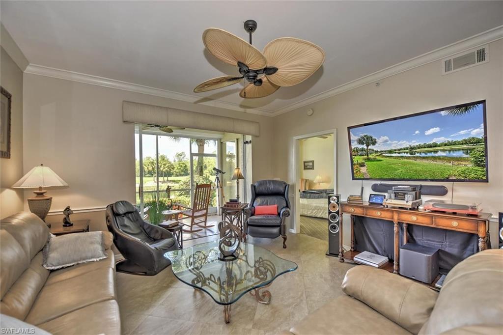 8500 Naples Heritage DR Unit: 1015