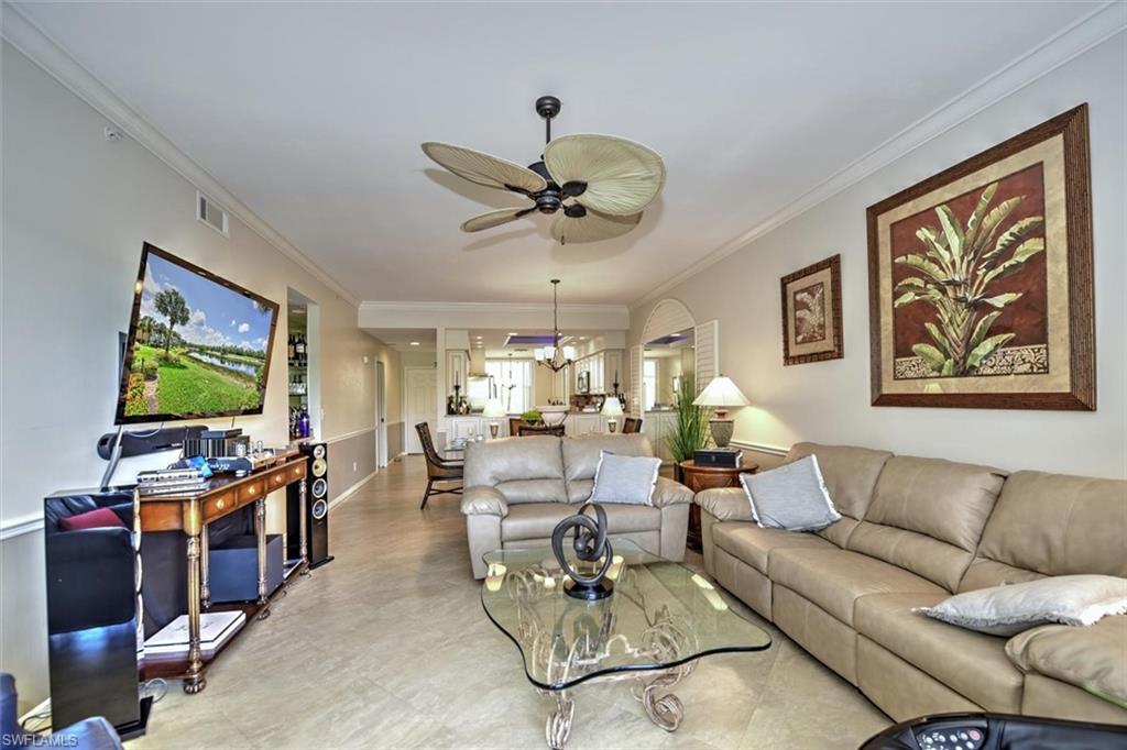 8500 Naples Heritage DR Unit: 1015