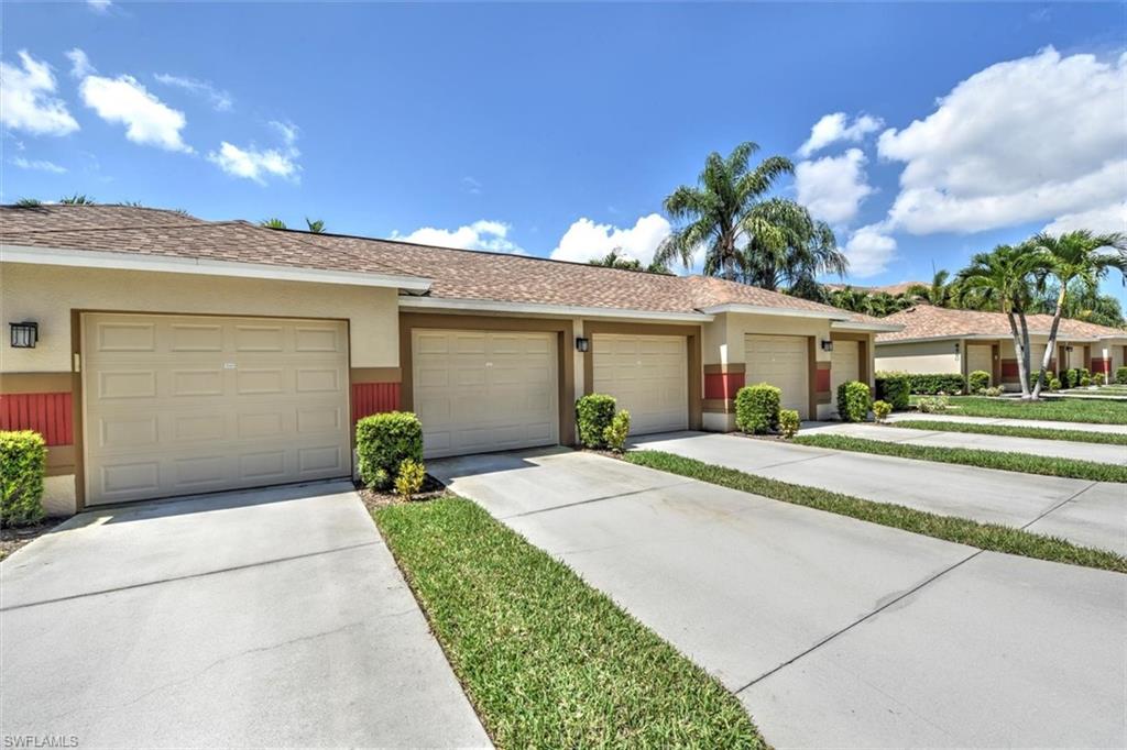 8500 Naples Heritage DR Unit: 1015