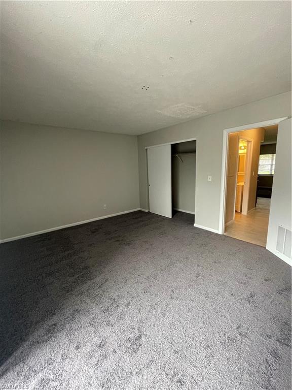 25 W Mariana AVE