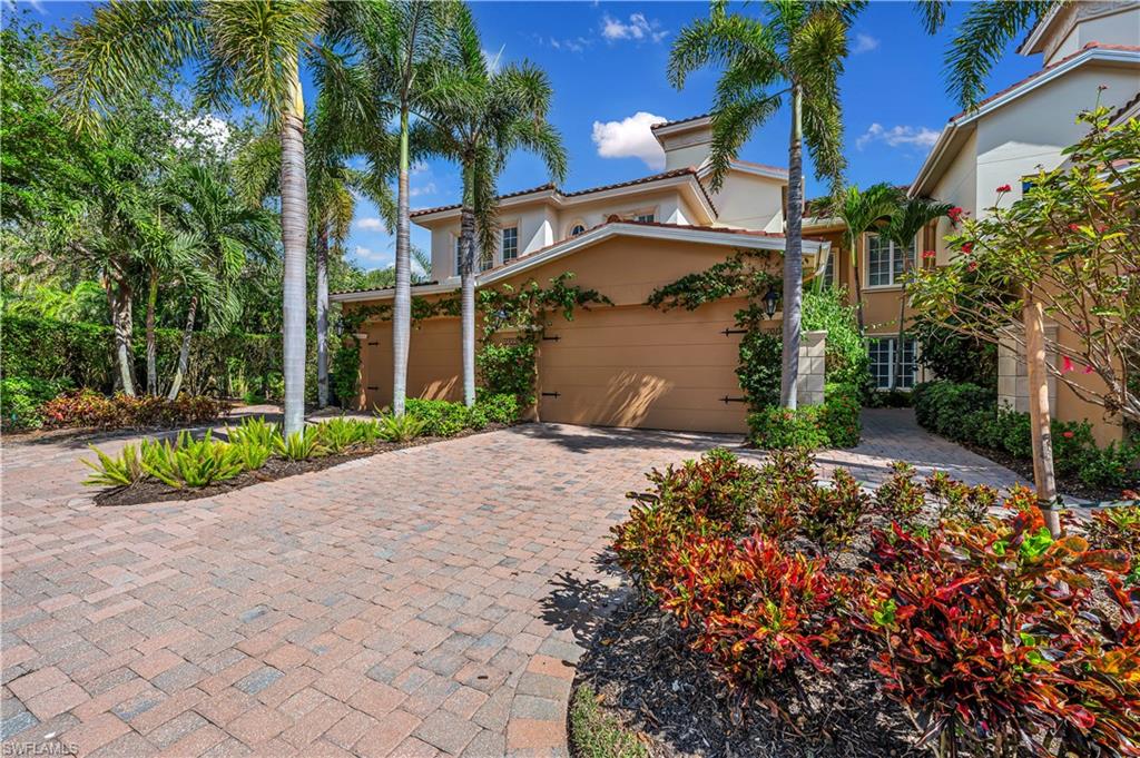 2323 Tradition WAY Unit: 201