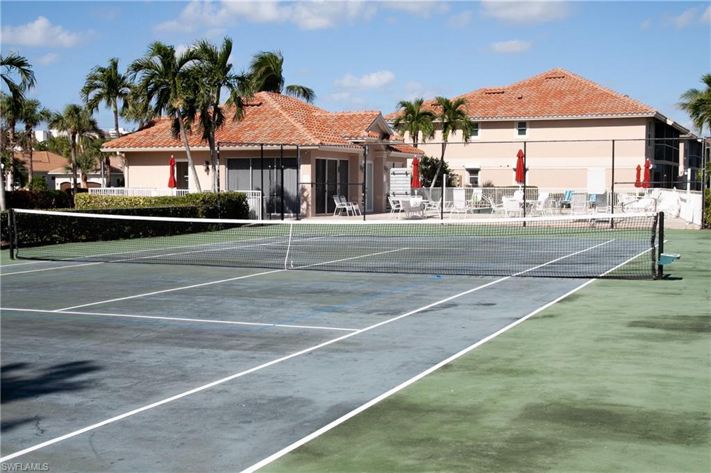 690 Club Marco CIR Unit: 102