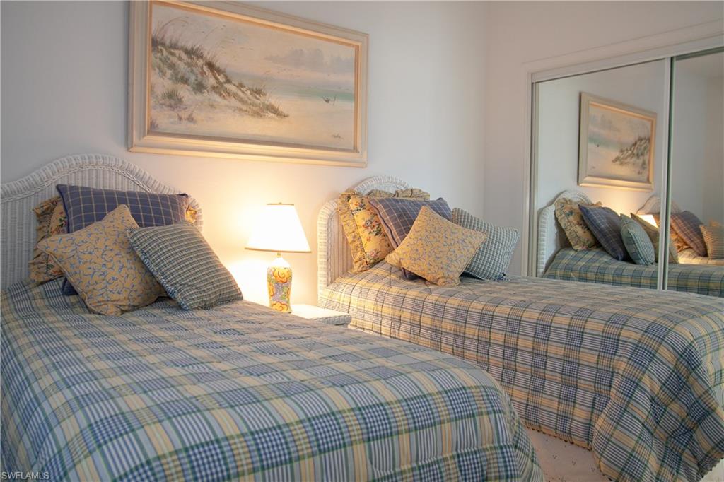 690 Club Marco CIR Unit: 102