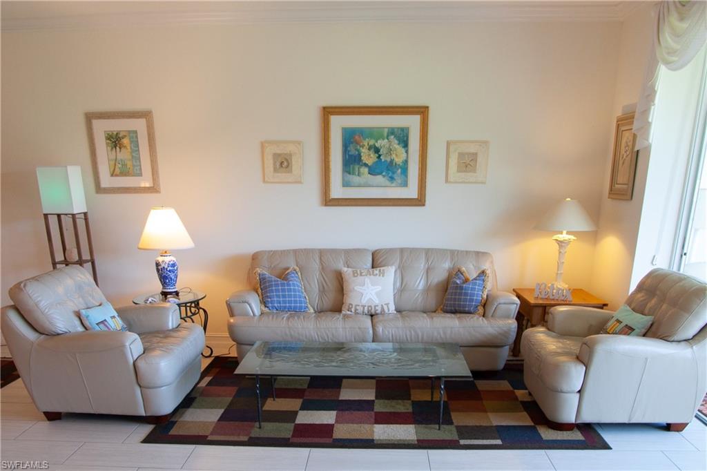 690 Club Marco CIR Unit: 102