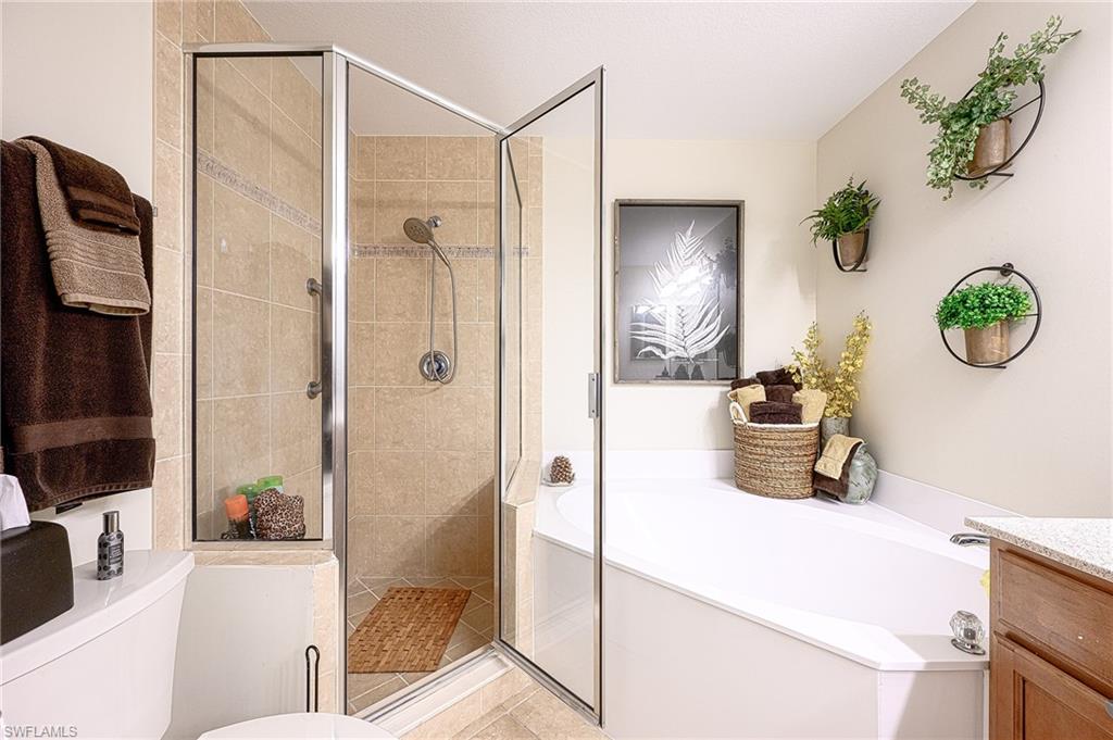 24300 Sandpiper Isle WAY Unit: 102