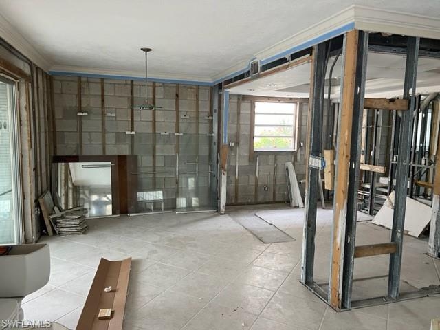 1549 Sandpiper ST Unit: 79