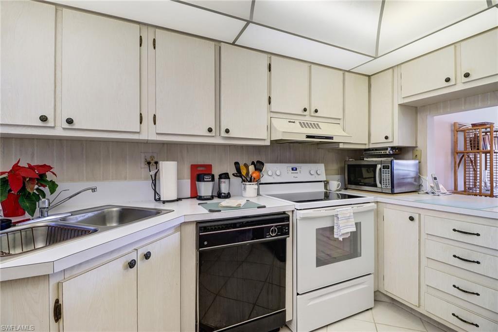 17 High Point CIR N Unit: 105