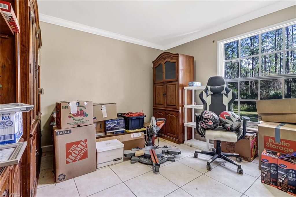 985 Everglades BLVD S