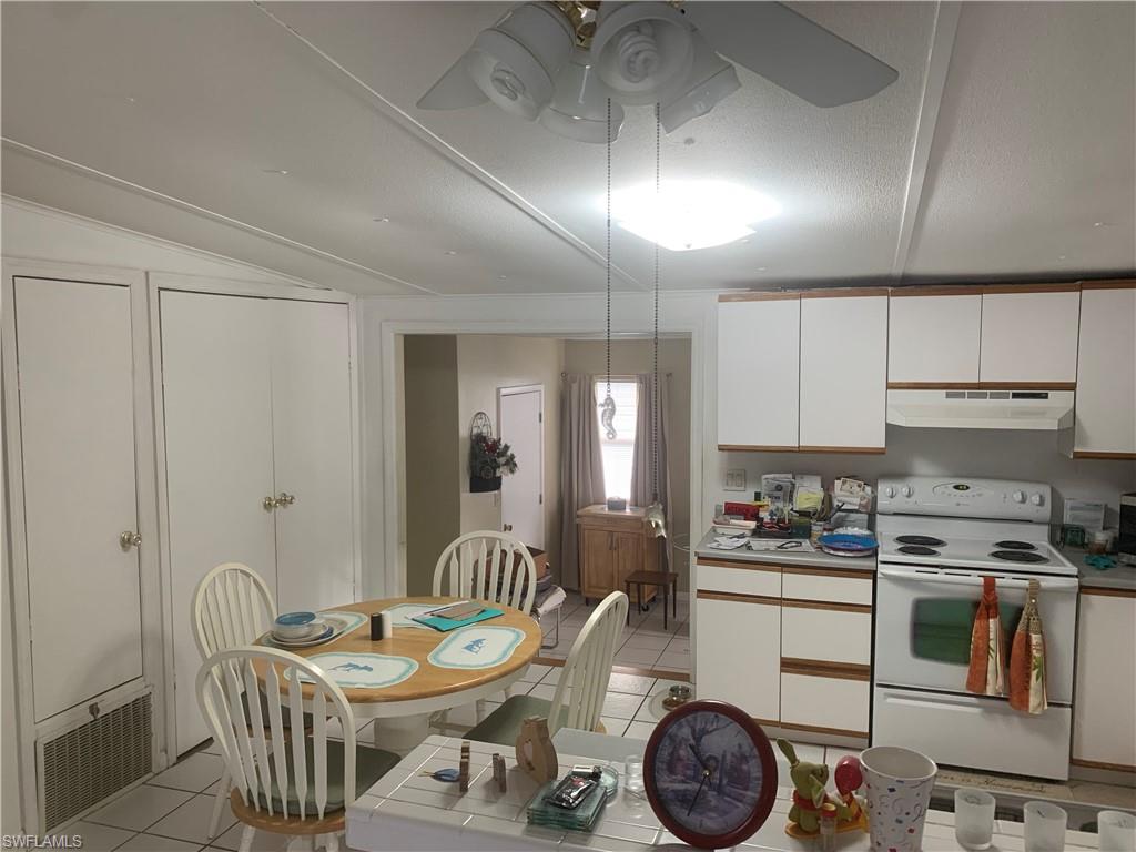 111 Grassy Key LN Unit: 42