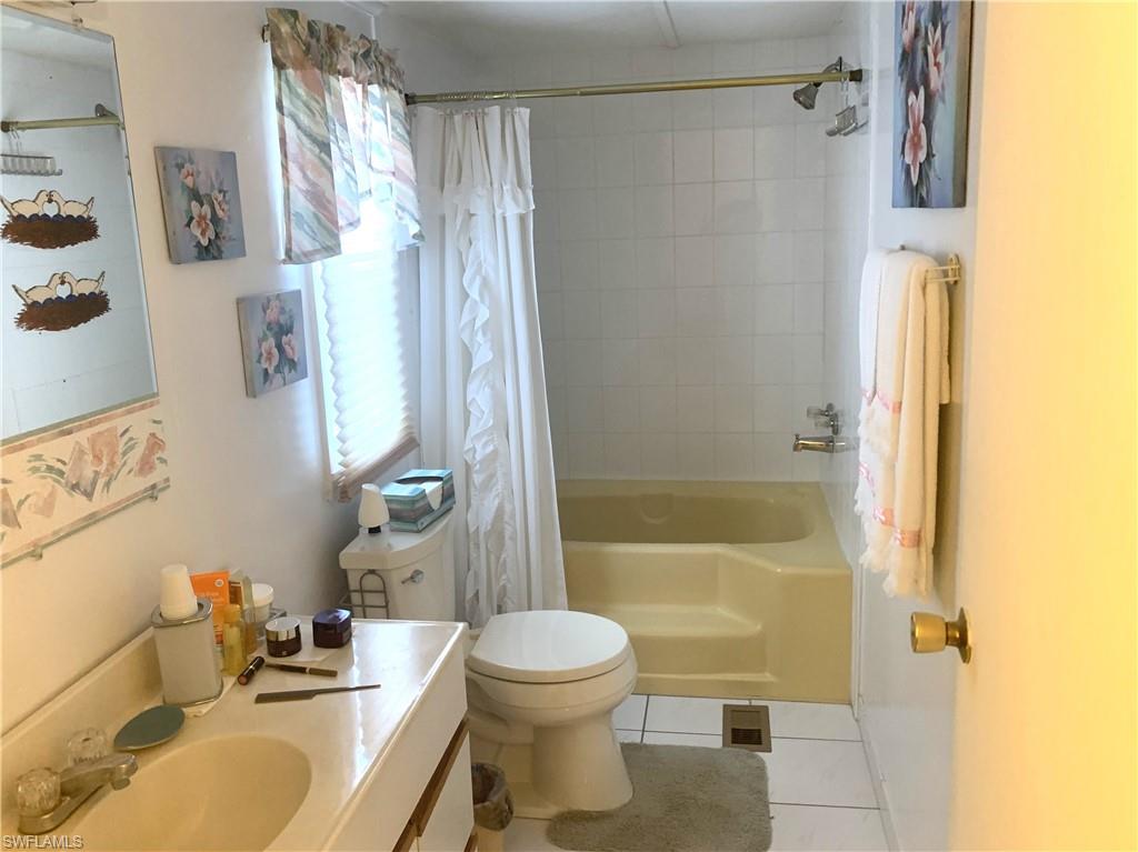 111 Grassy Key LN Unit: 42