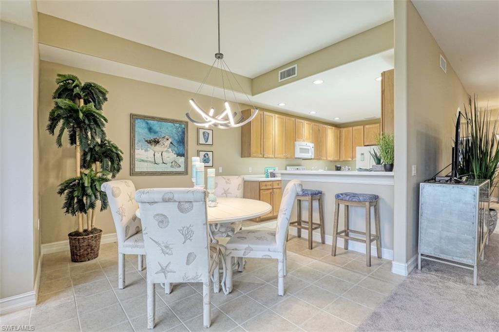 9381 Triana TER Unit: 21
