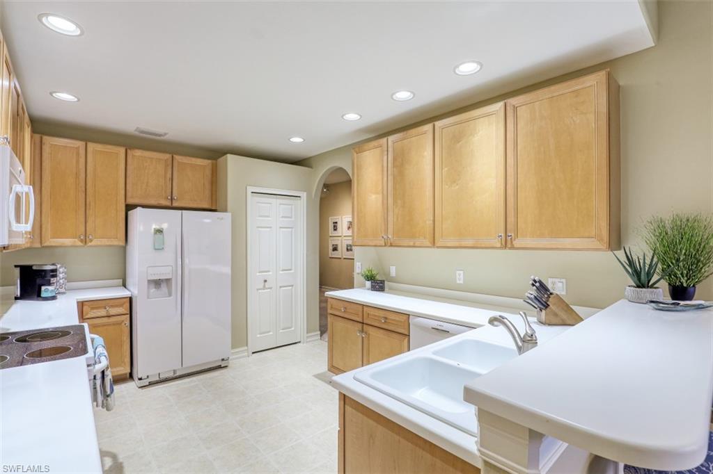 9381 Triana TER Unit: 21