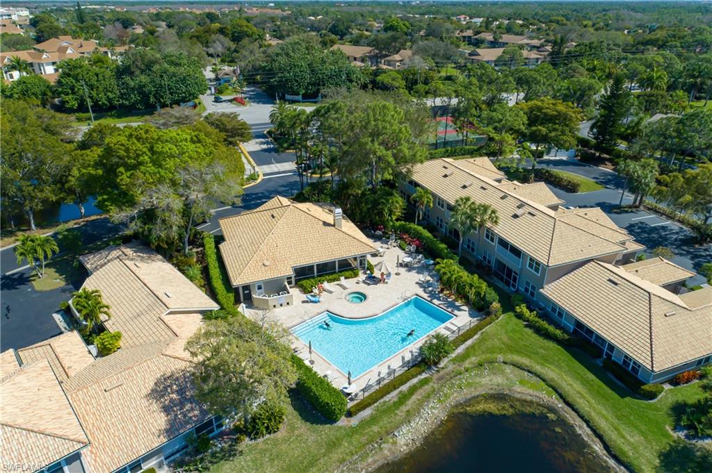 327 Emerald Bay CIR Unit: W5