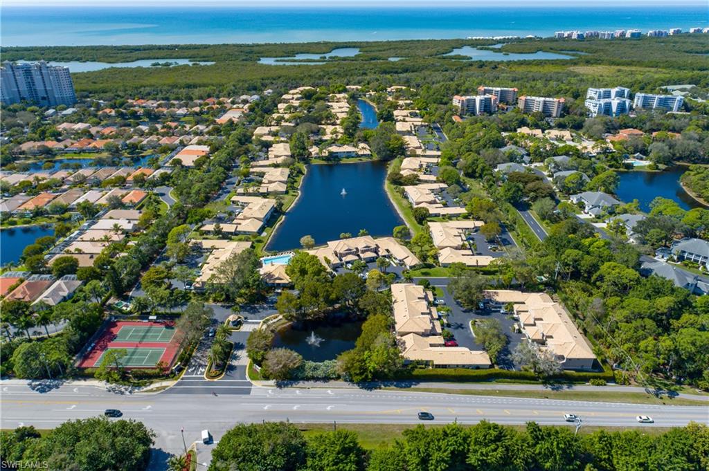 327 Emerald Bay CIR Unit: W5
