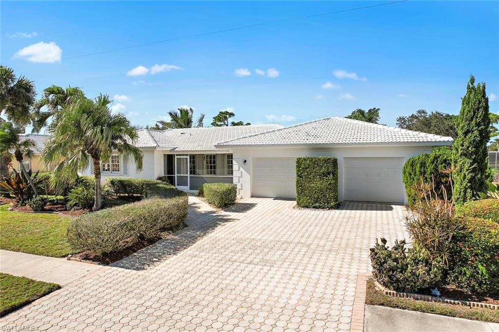 260 Shadowridge CT