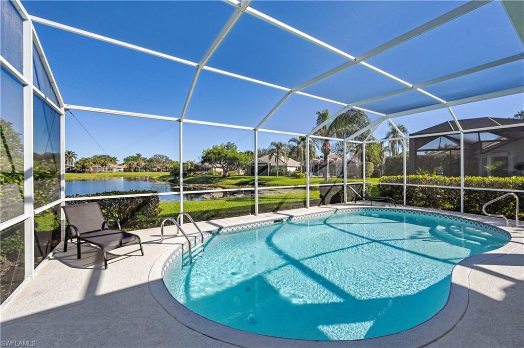 1842 Winding Oaks WAY