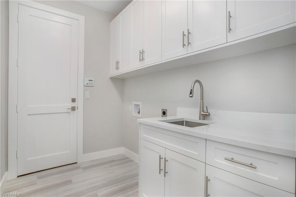 1401 Leland WAY