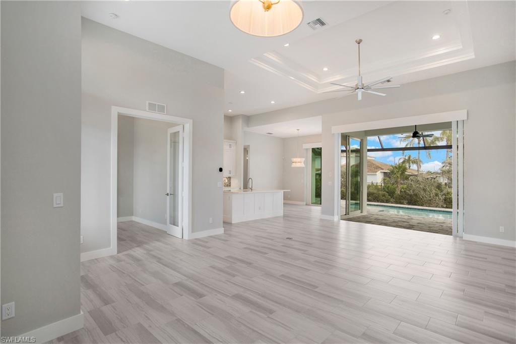 1401 Leland WAY