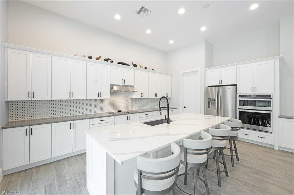 14628 Regatta LN