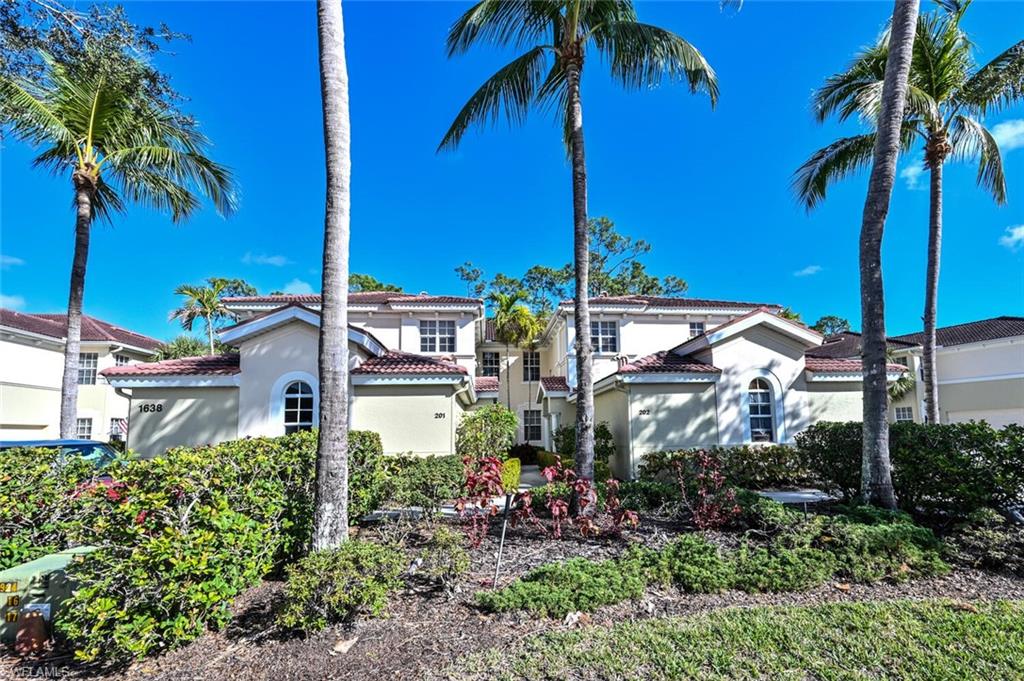 1638 Tarpon Bay DR S Unit: 201