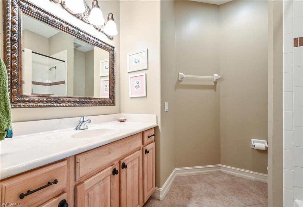 1638 Tarpon Bay DR S Unit: 201