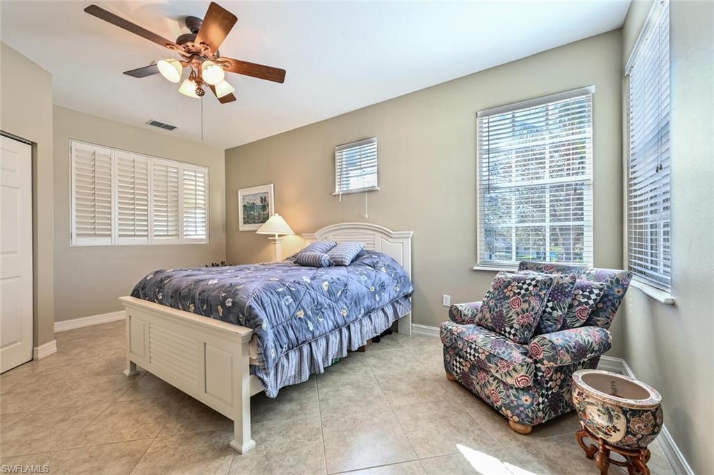 1638 Tarpon Bay DR S Unit: 201