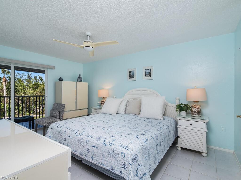 300 Stevens Landing DR Unit: C-102