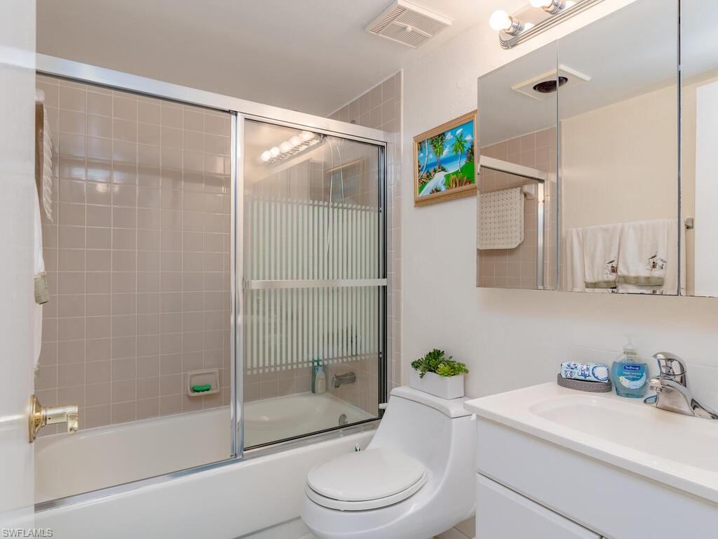 300 Stevens Landing DR Unit: C-102