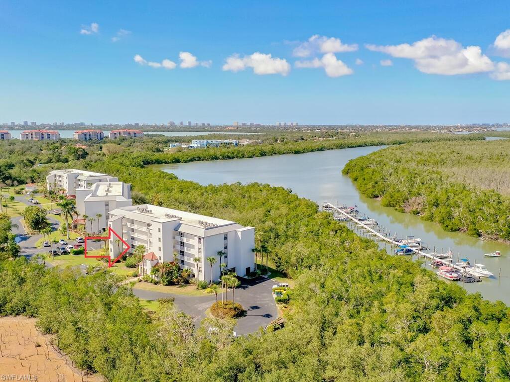 300 Stevens Landing DR Unit: C-102