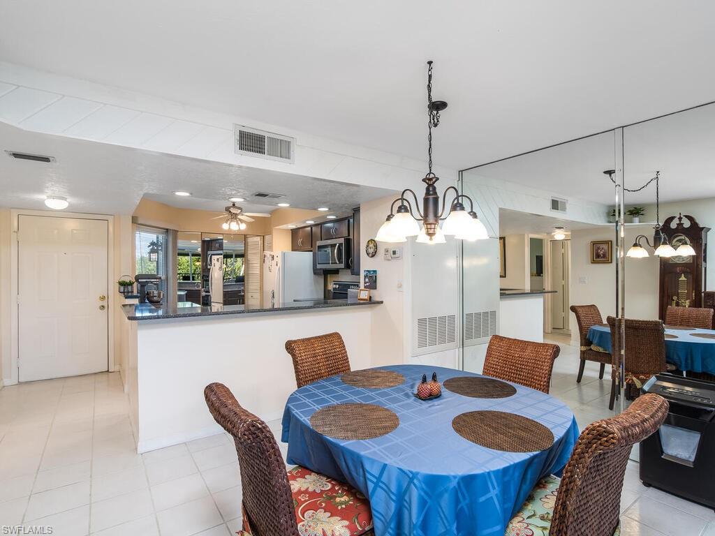 300 Stevens Landing DR Unit: C-102