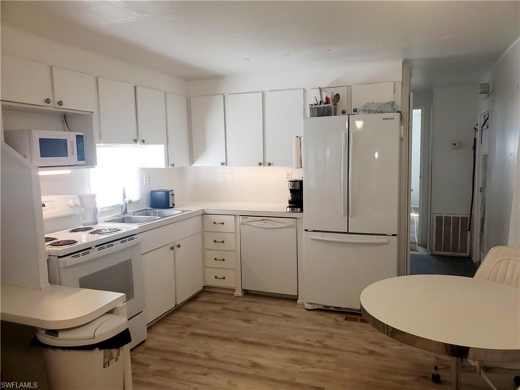 15 Topaz LN Unit: T-15
