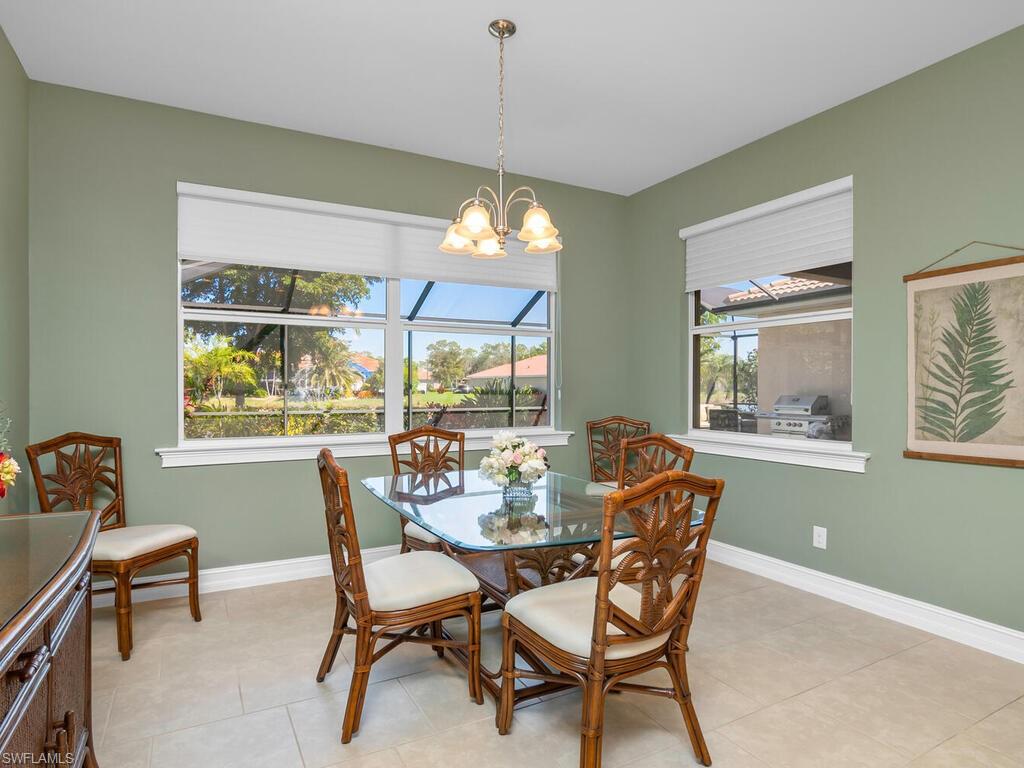 10142 Avonleigh DR