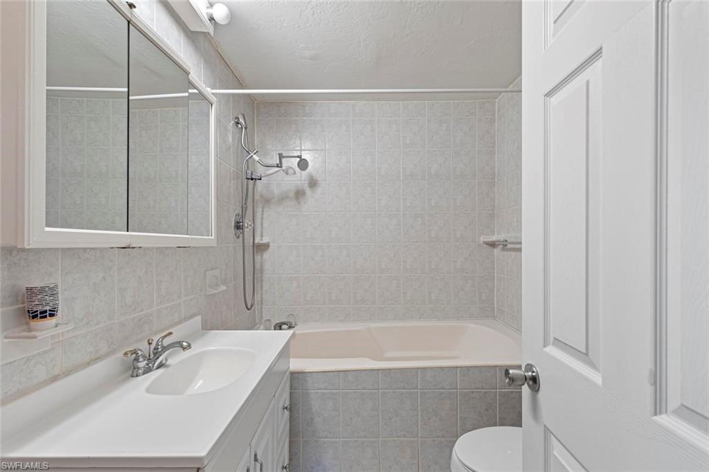 209 Rookery RD