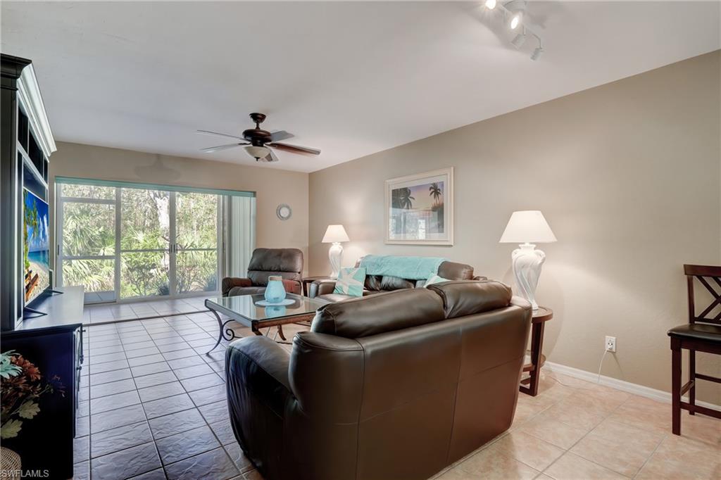 765 Wiggins Lake DR Unit: 101