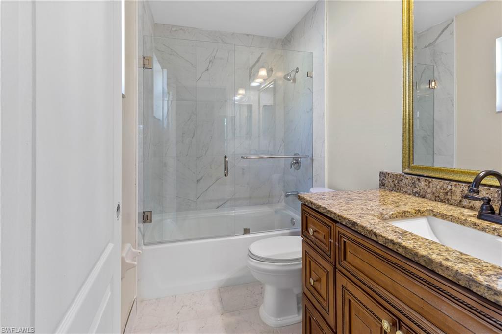 5251 Confederate DR