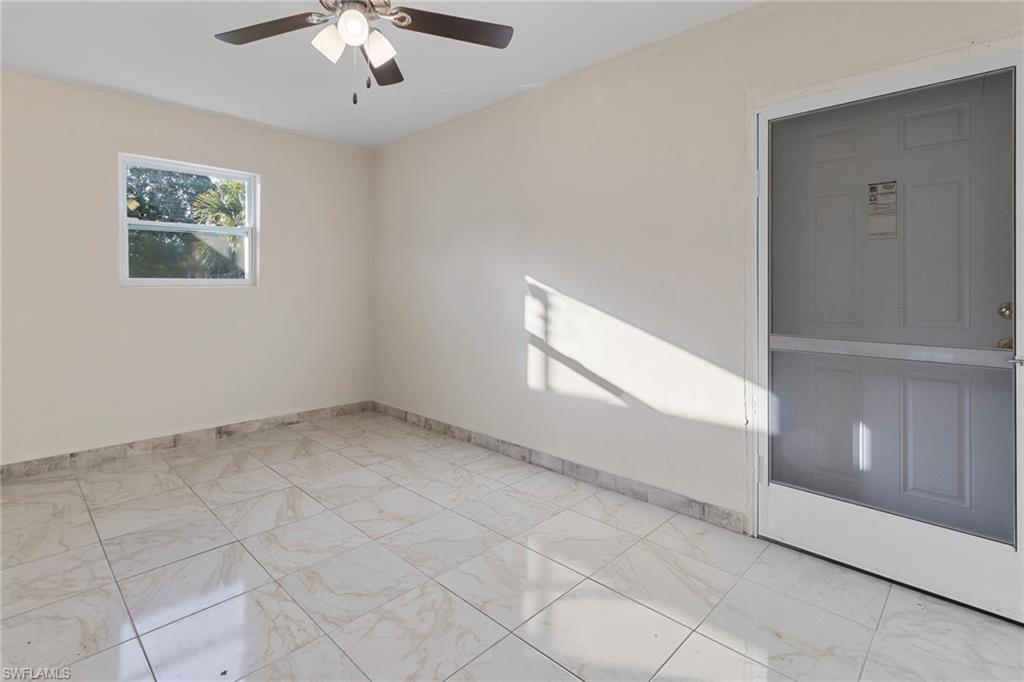 5251 Confederate DR