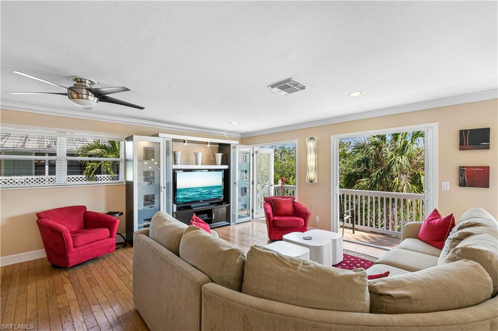 1292 Grand Canal DR
