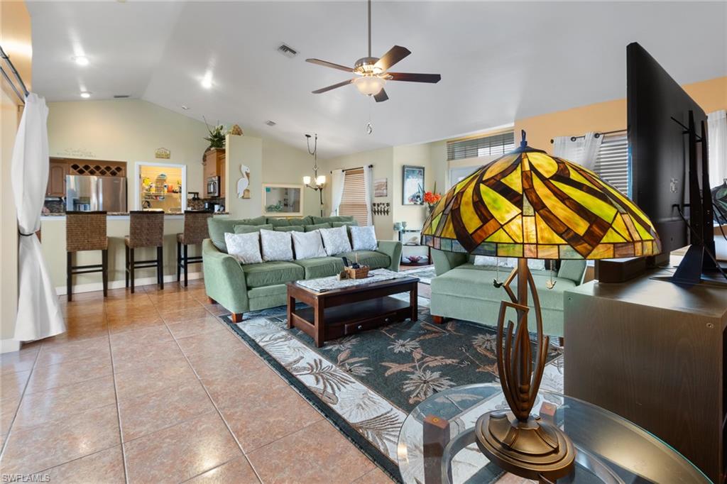 1819 SW 16th TER