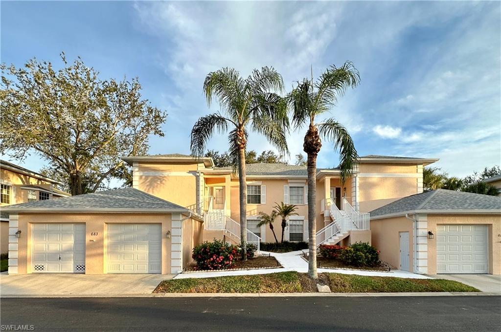 683 Wiggins Lake DR Unit: 201