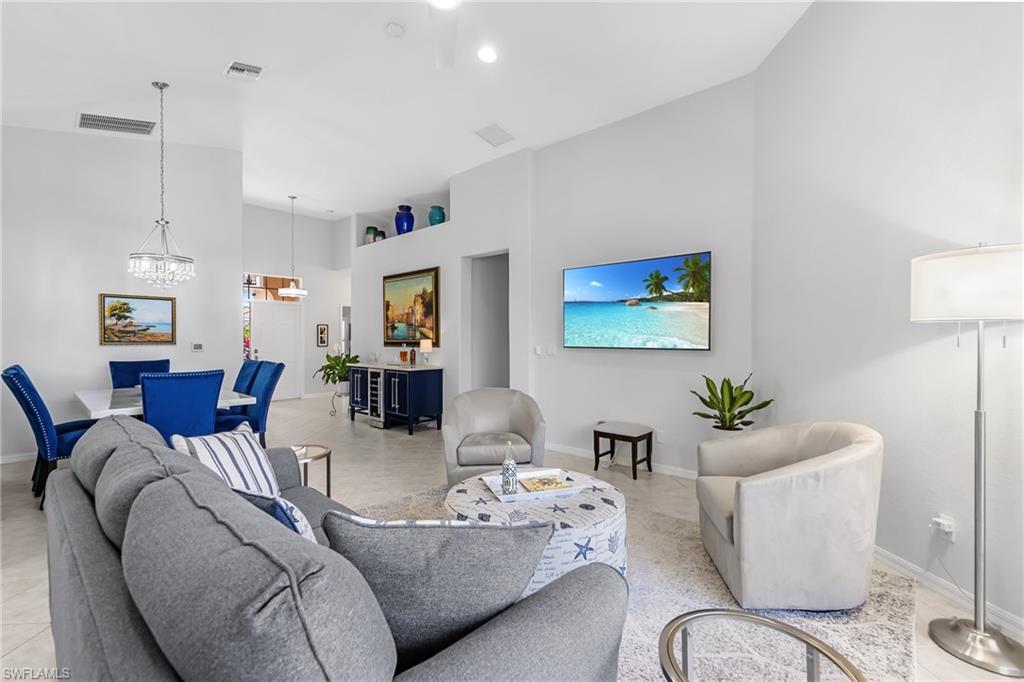 132 Glen Eagle CIR
