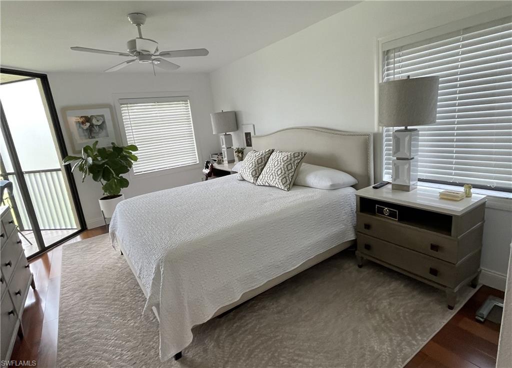 415 Augusta BLVD Unit: 212