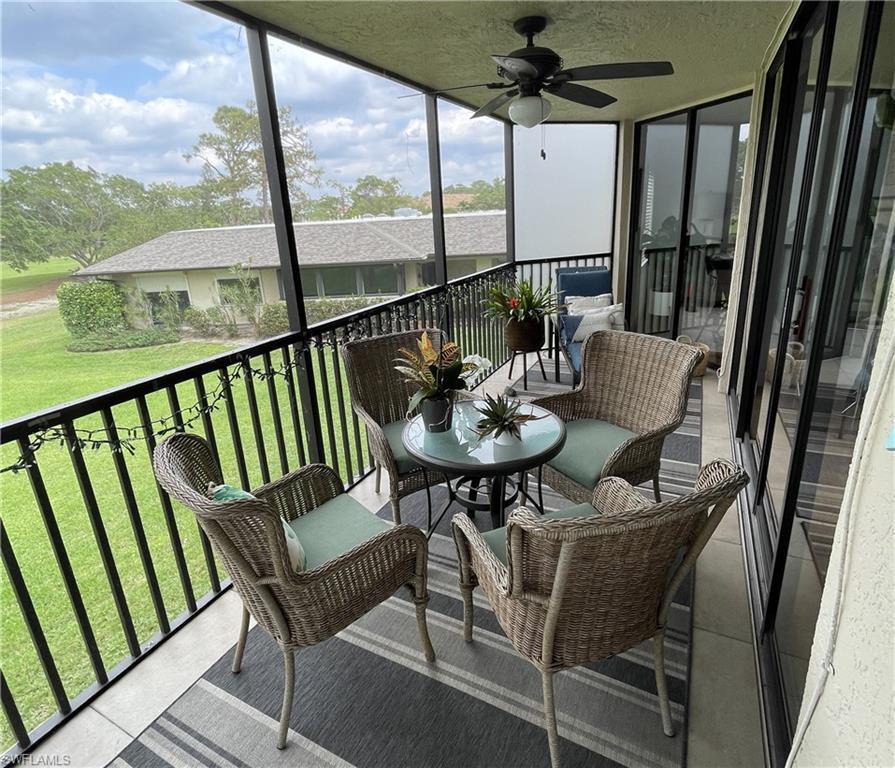 415 Augusta BLVD Unit: 212