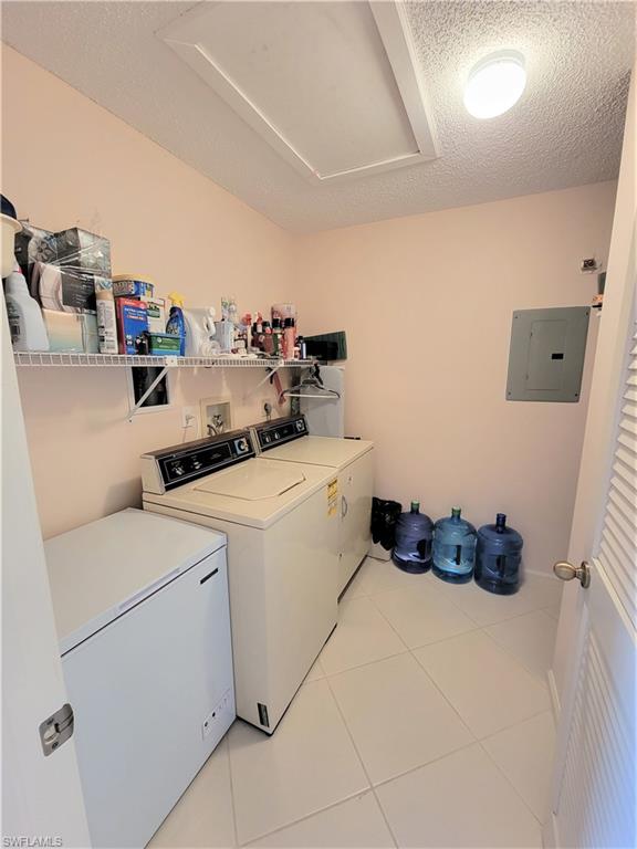 5887 Cobblestone LN Unit: B202