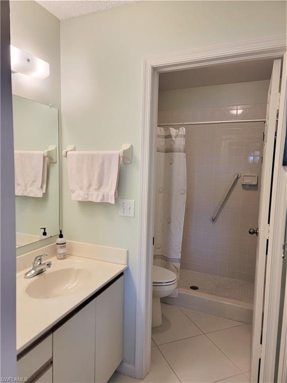5887 Cobblestone LN Unit: B202