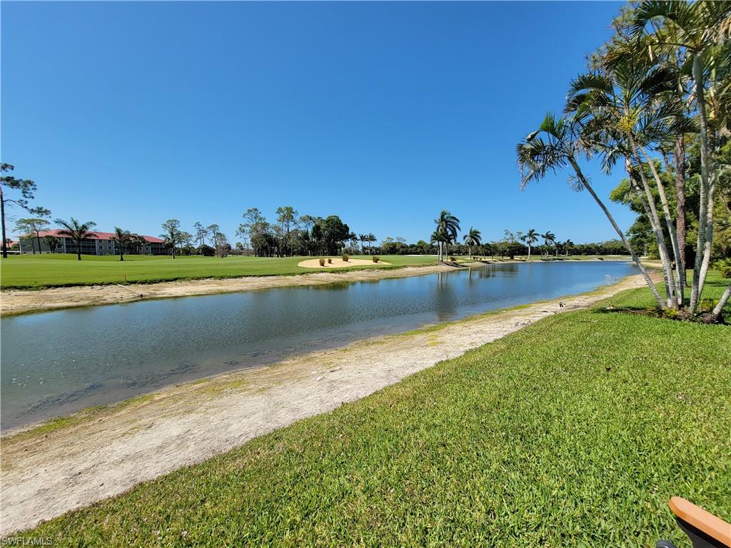 5887 Cobblestone LN Unit: B202