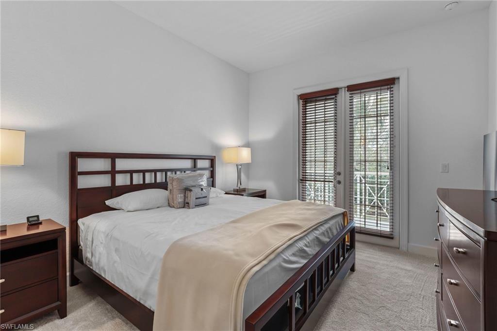 8046 Signature Club CIR Unit: 201