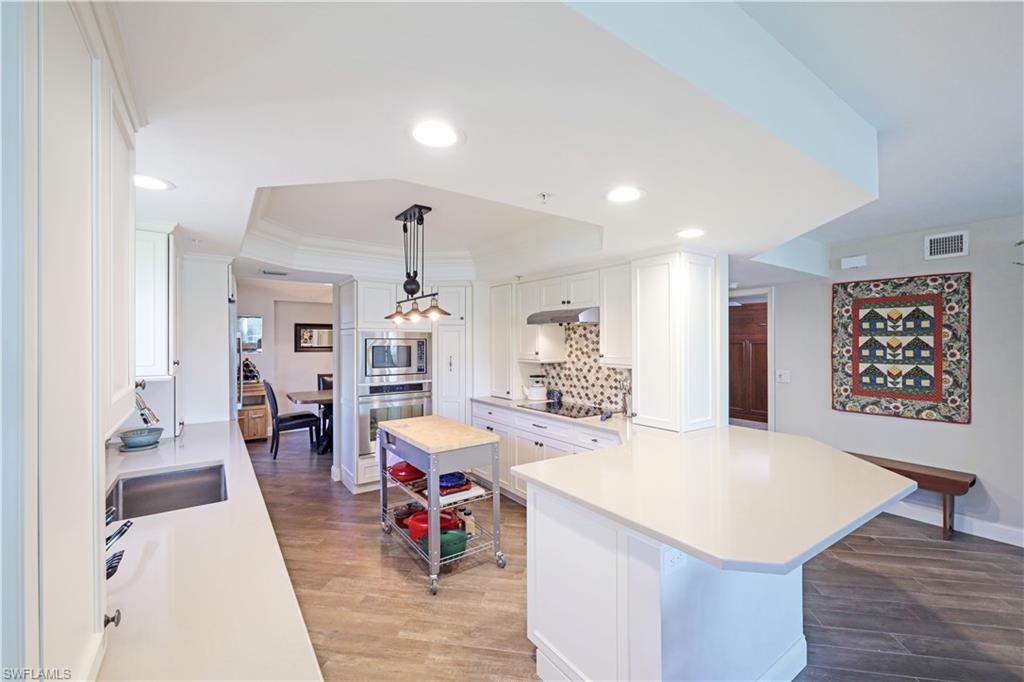 26900 Wedgewood BLVD Unit: 206