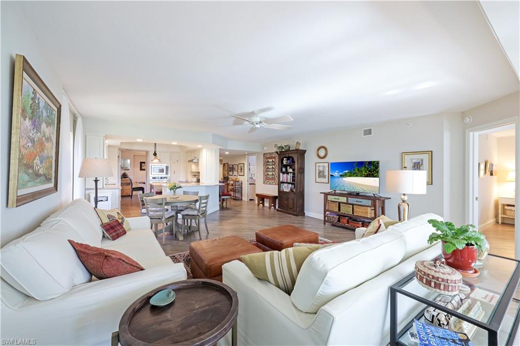 26900 Wedgewood BLVD Unit: 206