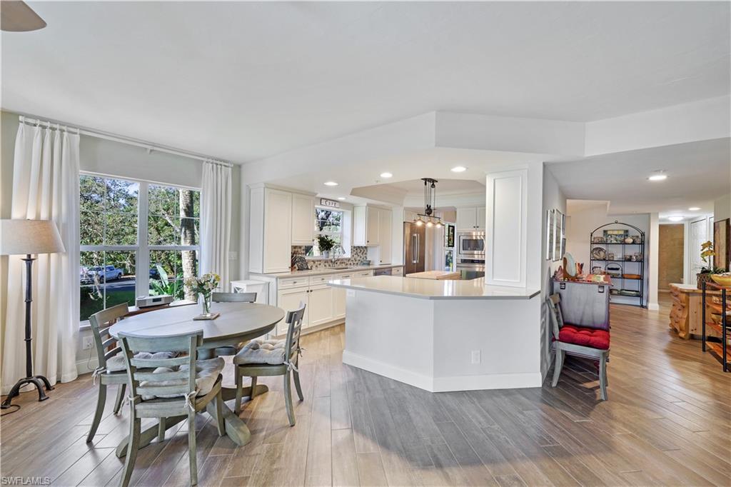 26900 Wedgewood BLVD Unit: 206