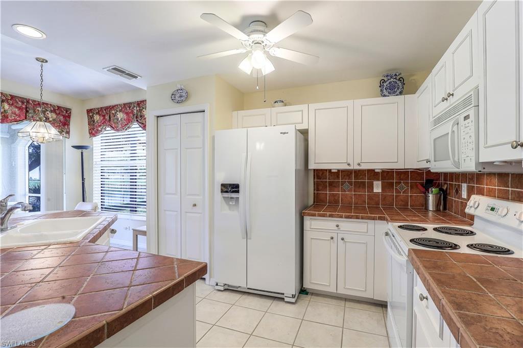 22974 Lone Oak DR Unit: 102